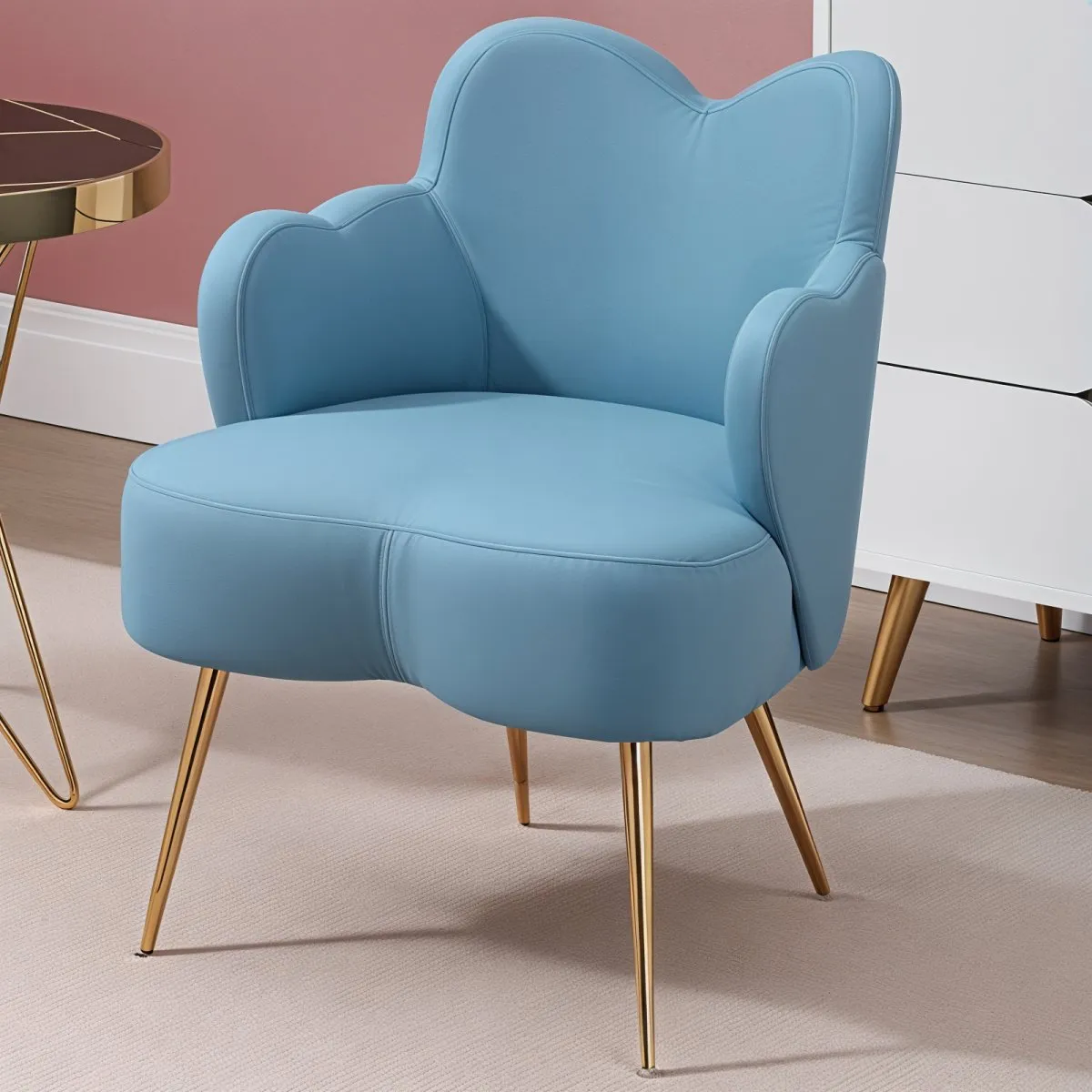 Dwaar Accent Chair